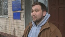 Judecătoria: Bărbatul care a agresat preotul din Hmelnițki nu este militar