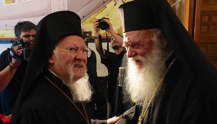 The head of the Phanar and Archbishop Ieronymos. Photo: ec-patr.org