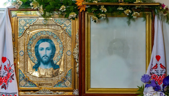 Образ Спасителя, чудесно отпечатавшийся на стене храма в Васютинцах. Фото: пресс-служба Черкасской епархии