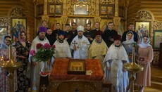Ієрарх УПЦ вручив дипломи випускникам Полтавської семінарії