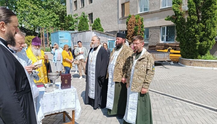 Участники всеукраинского крестного хода УПЦ. Фото: news.church.ua