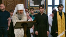 Предстоятель УПЦ совершил литию по новопреставленному архимандриту Роману