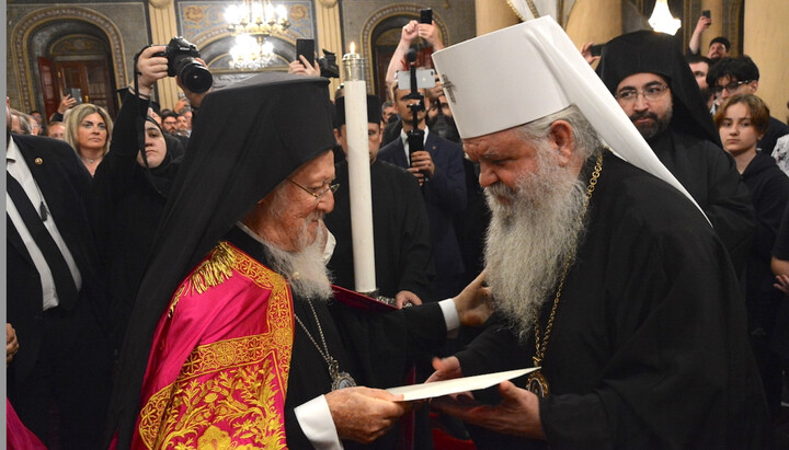 Ο Πατριάρχης Βαρθολομαίος και ο Αρχιεπίσκοπος Στέφανος. Φωτογραφία: fosfanariou.gr