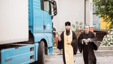 Хмельницкая епархия УПЦ отправила в Херсон 15 тонн гуманитарной помощи