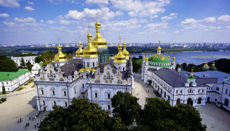 Υπ. Πολιτισμού Ουκρανίας είπε πώς θα έχουν πρόσβαση οι ομολογήσεις στους ναούς Κοιμήσεως Θεοτόκου και Τραπεζαρίας της Λαύρας
