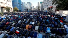 Πάνω από 300 χιλιάδες μουσουλμάνοι προσευχήθηκαν το Κουρμπάν μπαϊράμ στη Μόσχα και την περιοχή