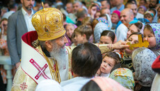 Блаженнейший возглавил литургию в Киево-Печерской лавре