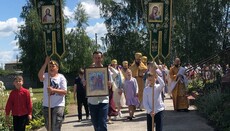 Громада УПЦ у Петропавлівському зустріла своє престольне свято під храмом