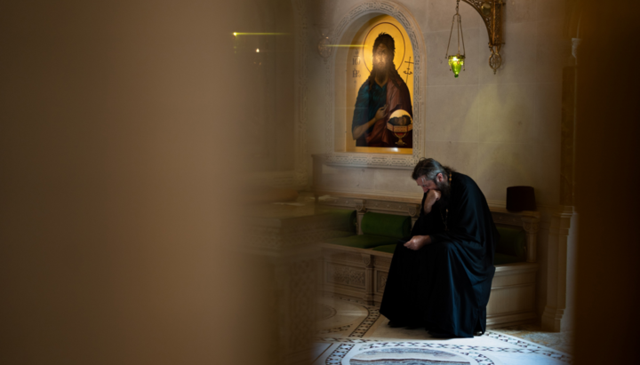 Молитва. Фото: monastery.ru