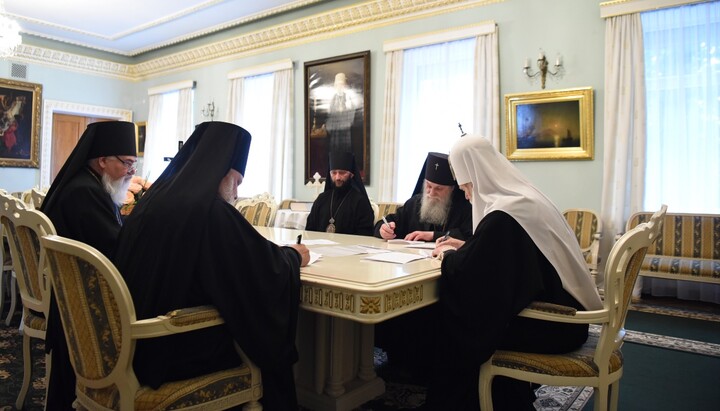 Συνεδρία της «Συνόδου» του Πατριαρχείου Κιέβου (UOC-KP). Φωτογραφία: cerkva.info