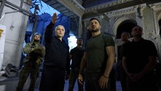Ο Ζελένσκι επισκέφθηκε τον κατεστραμμένο καθεδρικό ναό της Ουκρανικής Ορθόδοξης Εκκλησίας στην Οδησσό