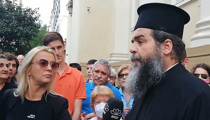 Отець Анастасій Готцопулос. Фото: скріншот з YouTube-каналу ΣτεφαΝία ΣτέΦη