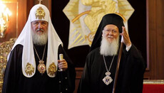 Ο επικεφαλής του Φαναρίου αποκάλεσε τους Ουκρανούς και τους Ρώσους «αδελφικούς λαούς»
