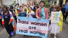 Більше третини британців не знають, що «трансгендерні жінки» – це чоловіки
