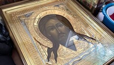 В храме Агапита Печерского вандал повредил икону Спасителя