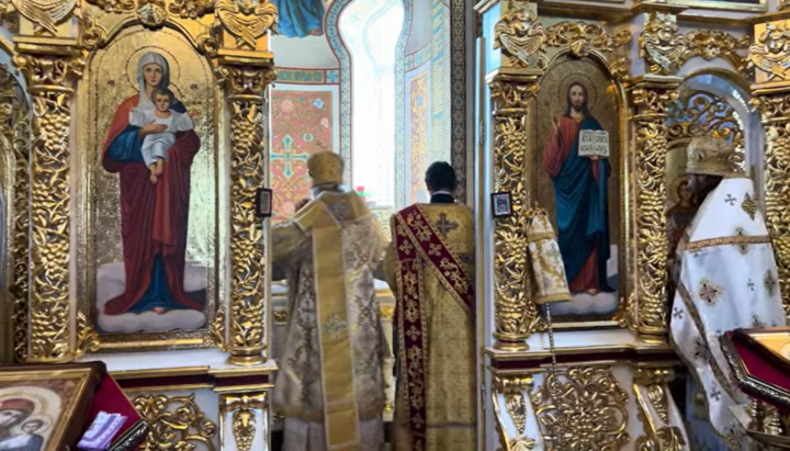 У Славуті освятили храм УПЦ на честь святителя Миколая Чудотворця