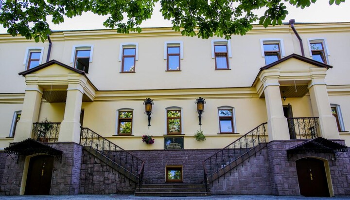 Θεολογική Ακαδημία και Σχολή του Κιέβου. Φωτογραφία: Revolutions.unian.ua