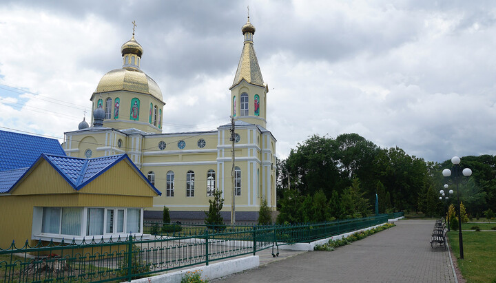 Свято-Покровський кафедральний собор Сарненської єпархії УПЦ. Фото: wikipedia.org