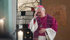 Επίσκοπος Ρ/Καθ. Εκκλησίας στη Γερμανία επέτρεψε να «ευλογεί» τους ομοφυλόφιλους