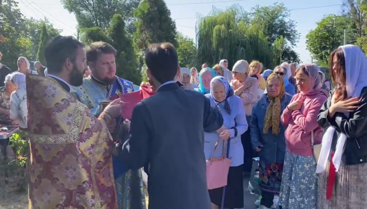 Liturghia comunității Sfinților Boris și Gleb a Bisericii Ortodoxe Ucrainene din Vyshgorod. Imagine: UJO