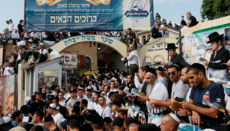 Over 33,000 Hasidim come to Uman to celebrate Rosh Hashanah