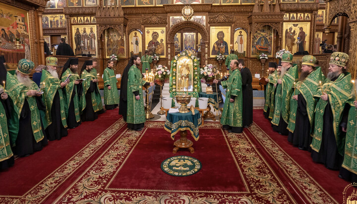 Υποδοχή των λειψάνων του Αγ. Αρσενίου του Μέγα στη Λαύρα του Σβιατογκόρσκ. Φωτογραφία: svlavra.church.ua