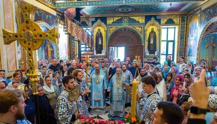 Божественная литургия в Киево-Печерской лавре. Фото: news.church.ua