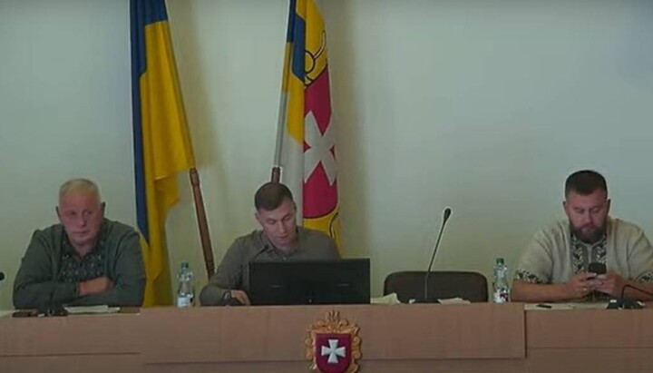 Сессия Ровенского областного совета 22 сентября 2023 г. Фото: скриншот видео пресс-службы облсовета