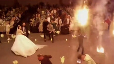 На христианской свадьбе в Ираке заживо сгорели более 100 человек