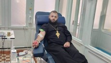 70 священников и мирян Ровенской епархии УПЦ сдали кровь для раненых воинов