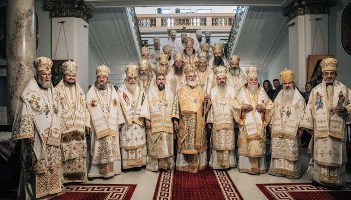 Иерархи Поместных Церквей в Румынии. Фото: mmb.ro