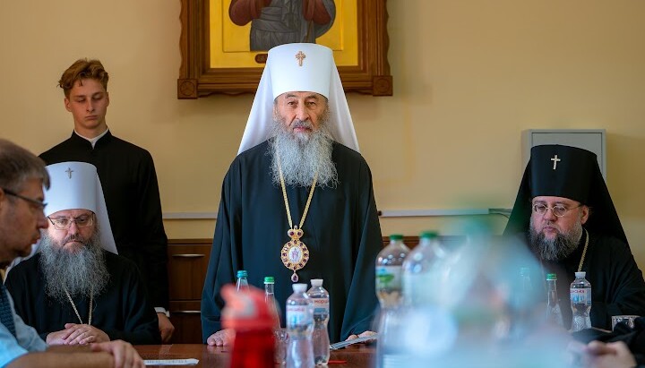 The Primate of the UOC, Metropolitan Onuphry, in a meeting of the Academic Council of the KDAIS at the Holosiivskyi Holy Intercession Monastery. Photo: kdais.kiev.ua