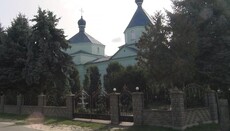 OCU activists try to seize the UOC temple in Triskyni, Rivne region