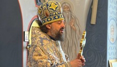 Львовский митрополит УПЦ возглавил литургию в монастыре Польской Церкви
