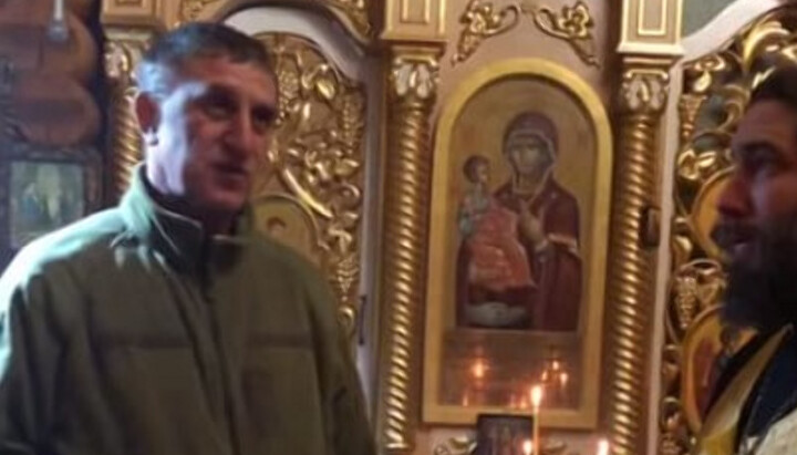 Ukrainian Armed Forces soldier Serhiy and UOC priest. Photo: screenshot of a video from the YouTube channel of the Volodymyr Church of the Boryspil Diocese