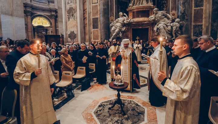 Sviatoslav Shevchuk leading the service for Kuntsevich in the Vatican. Photo: UGCC website