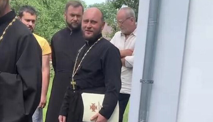 Κληρικός της OCU με το διακριτικό κλήσης «Μάγος». Φωτογραφία: spzh.news
