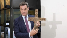 Суд Баварії відмовився забороняти хрести у держустановах