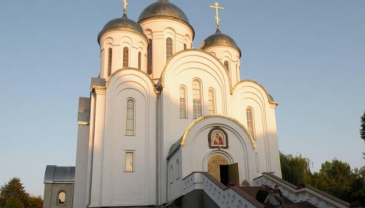 Собор УПЦ на честь мучениць Віри, Надії, Любові та матері їхньої Софії в Тернополі. Фото: wikipedia.org