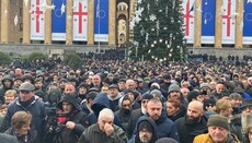В Тбилиси тысячи людей вышли на митинг из-за осквернения иконы Матроны