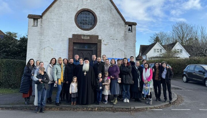 Head of the Western European Vicariate of the UOC with the Ukrainian Orthodox community in Farnham. Photo: vzcz.church.ua