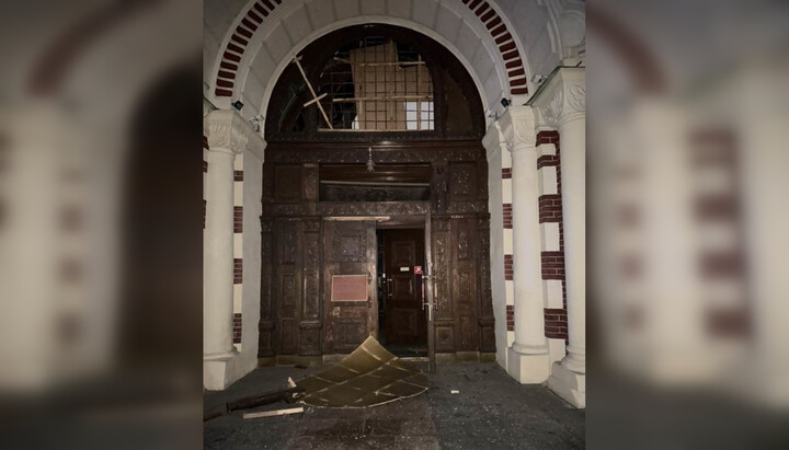 У Харкові постраждав від обстрілу кафедральний собор УПЦ