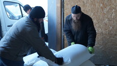 До Святогірської лаври доставили гуманітарну допомогу з Києва та Дніпра