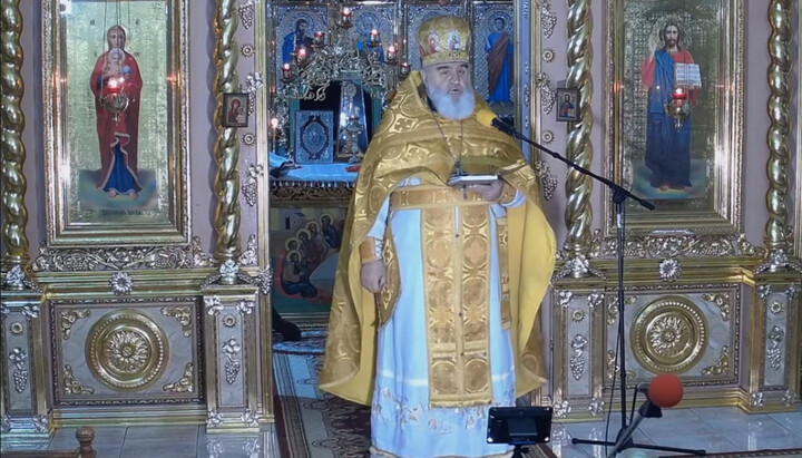 Protopriest Dimitry Sidor. Photo: screenshot from the YouTube channel of the Cross Exaltation Cathedral in Uzhhorod