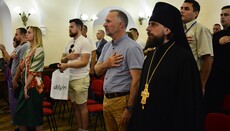 Лотыш не впустил англиканского архиепископа в Лавру на встречу с УПЦ