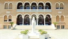 Ι.Σ. Εκκλησίας της Κύπρου συζήτησε με τις αρχές τη θέση για μαθήματα σεξουαλικής αγωγής
