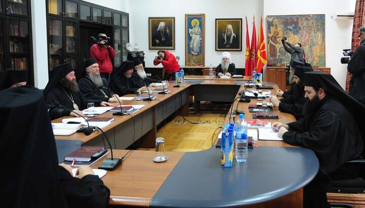 A meeting of the Synod of the Macedonian Church. Photo: religija.mk