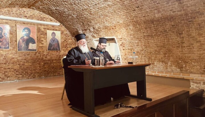 Митрополит Нектарій Корфський очолив збори священників єпархії. Фото: Orthodoxia news agency