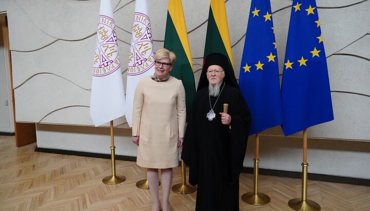 Lithuanian Prime Minister Ingrida Šimonīte and Patriarch Bartholomew of Constantinople. Photo: romfea.gr