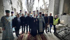 В Одессе мэр, итальянские благотворители и строители молились в соборе УПЦ